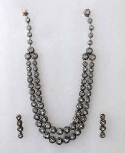 Attractive 2 Liner Diamond Necklace with Diamond Polki