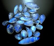 GEMSTONE RAINBOW MOONSTONE MIX CABOCHON