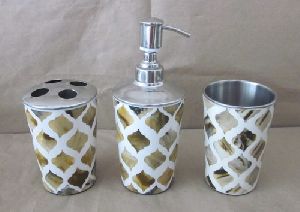 UNIQUE BONE BATH SET