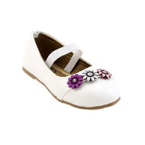 White Round Toe Bellies Flats