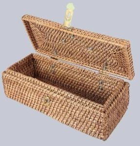 Lidded Rectangular Wicker Box