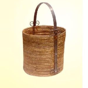 Round Picnic Wicker Basket