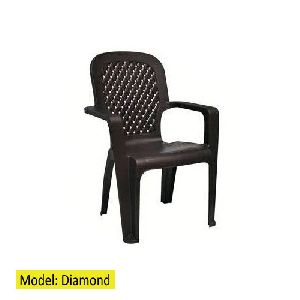 Luxury Plastic Chairs