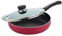 fry pan with lid