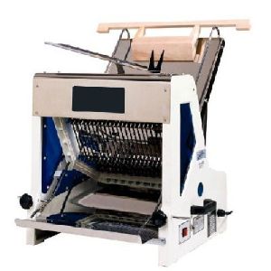 bread cutting machine