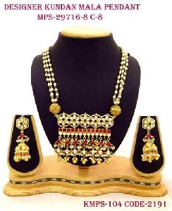 Wedding Wear Traditional Kundan Necklace Set