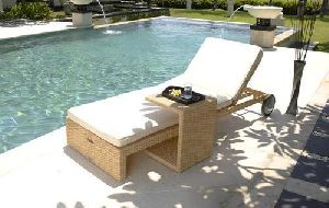 Wicker Lounger