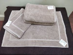 Plain Bathmat