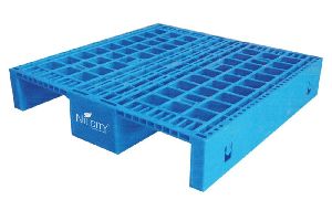 NP 146 Plastic Pallets