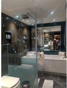 shower partition