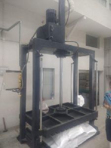 Black Bell Pressing Machine