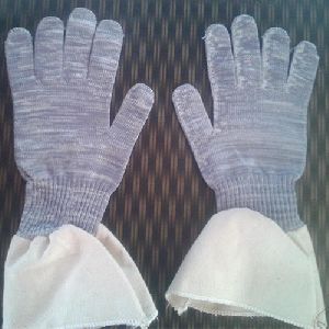 Seamless Knitted Hand Gloves