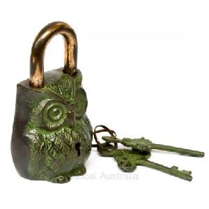 Handicraft Owl Shaped Padlock