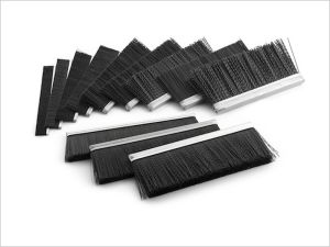 STRIP BRUSH / BRUSHES