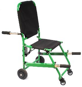 Liftable wheel chair