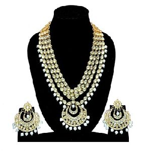 Kundan Long Necklace Earring