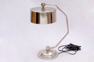 SHADE TABLE LAMP