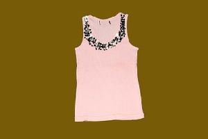 Tank top with applique