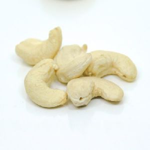 W320 Cashew Nut Kernels