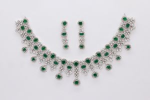Green Color Stone Necklace Set with Long Earrings