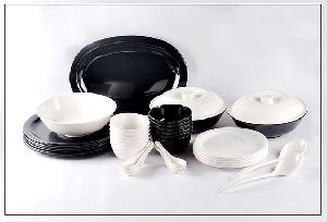 Black & White Melamine Plastic Dinner Sets