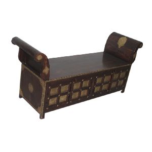 STORAGE BENCH SOFA IN BRASS WORK