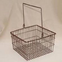 RECTANGULAR IRON WIRE EGG BASKET