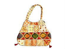 Embrodery hand bag
