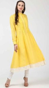 VASTRA VINOD YELLOW REGULAR FIT A-LINE KURTA