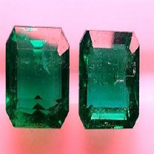 Natural Octagon Emerald Gemstone