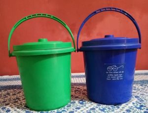 10LTR With Lid Dustbin