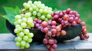 natural grapes