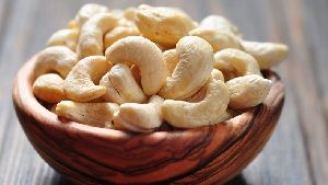 Organic Cashew Nuts