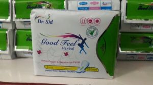 GOOD FEEL HERBAL SANITARY NAPKINS