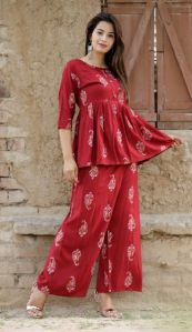 Women Kurti Set