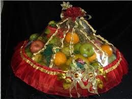 decorative fruit baskets