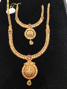 South Indian Traditional Gold Necklace Set