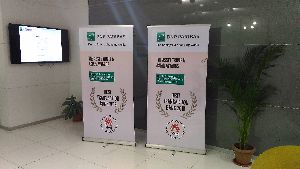 Roll up Displays Standee