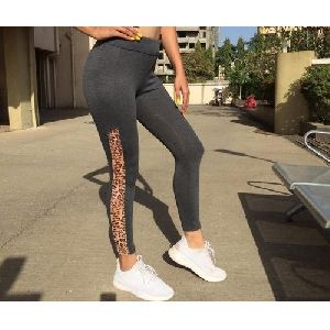 Ladies Skinny Fit Jeggings