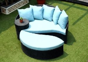 outdoor furnitures