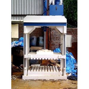 Hydraulic Bailing Press,