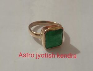 emerald ring