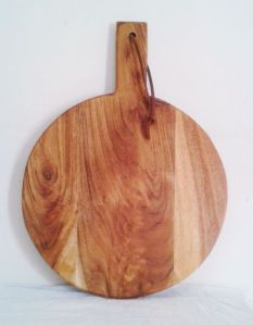 acacia wood cutting board