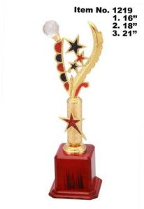 Red Metal Star Trophy