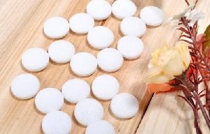 round camphor tablets