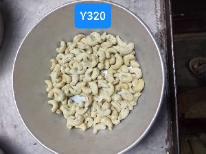 Y320 Cashew Nuts