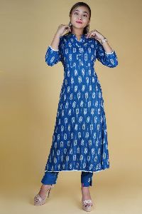 Women Blue Printed Kurta Set