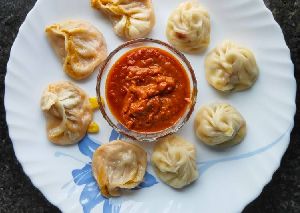 Corn Palak Cheese Momos