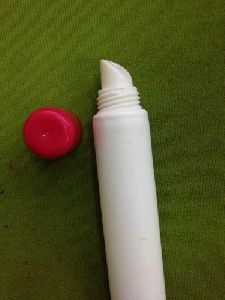 Lip Guard Packaging Laminated Tube