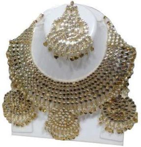 Traditional Necklace Set